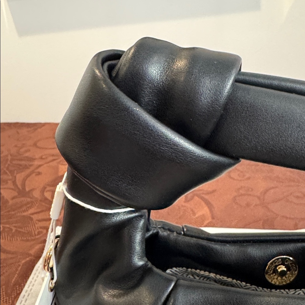 Urban Expressions Knot Crossbody Bag - Picture 10 of 15
